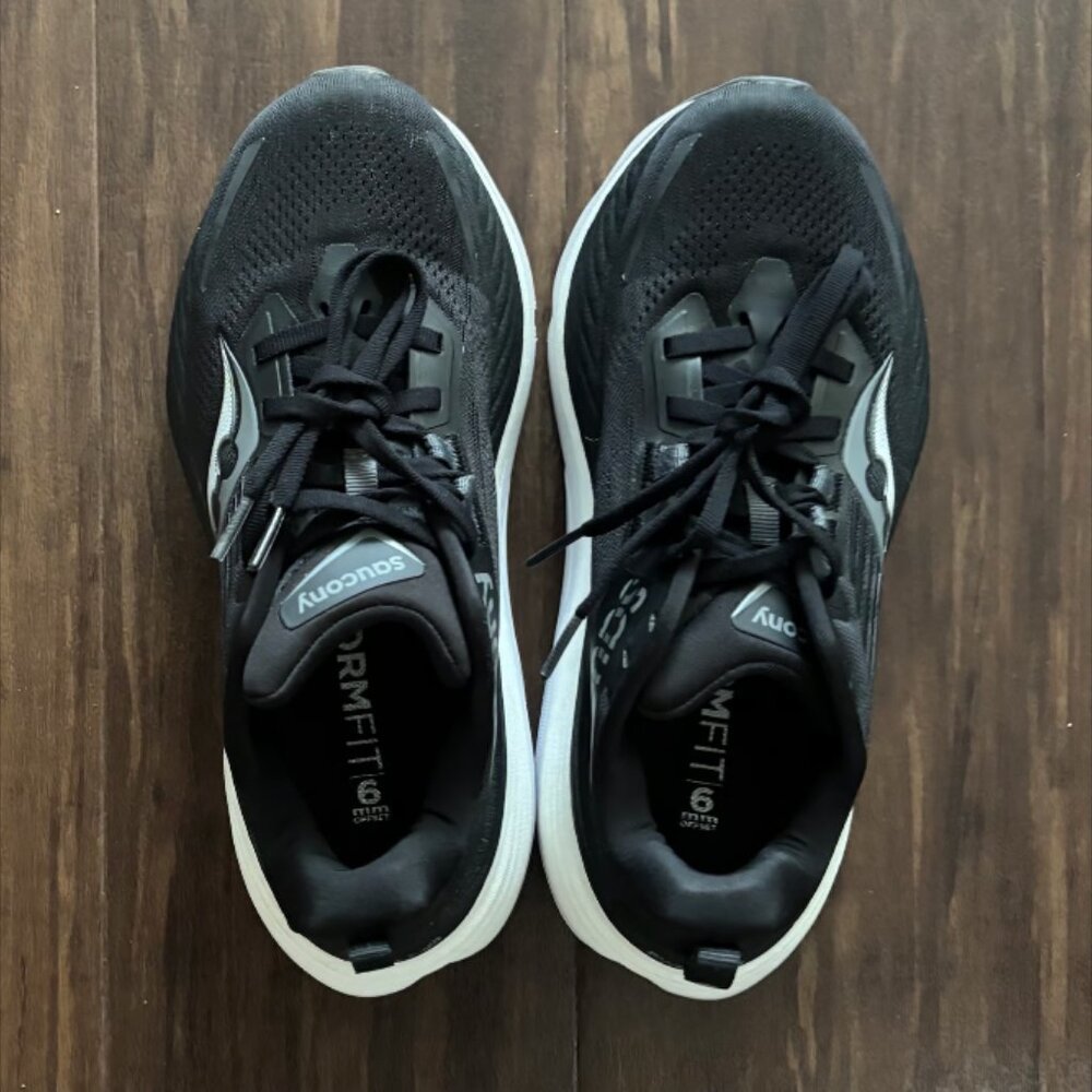 Saucony Hurricane 24 Women's Running Shoes - Picture 4 of 8